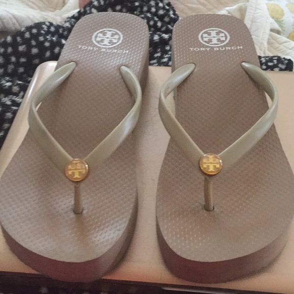 nude wedge flip flops